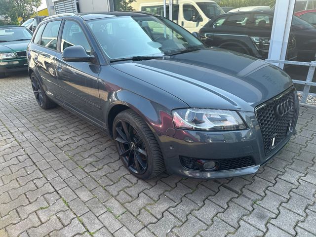 Audi A3 Sportback 2.0 TFSI Ambition quattro Automatik