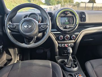 MINI One Countryman - 11