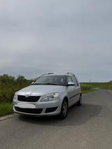 Skoda Roomster 1.2l TSI 63kW Ambition Plus Edition... - Skoda Roomster: Ambition Plus Edition