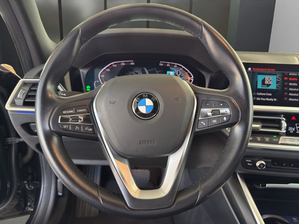 BMW 318i T. SPORTLINE LED NAVI SPORTSITZ PDC SHZ 18" foto 10