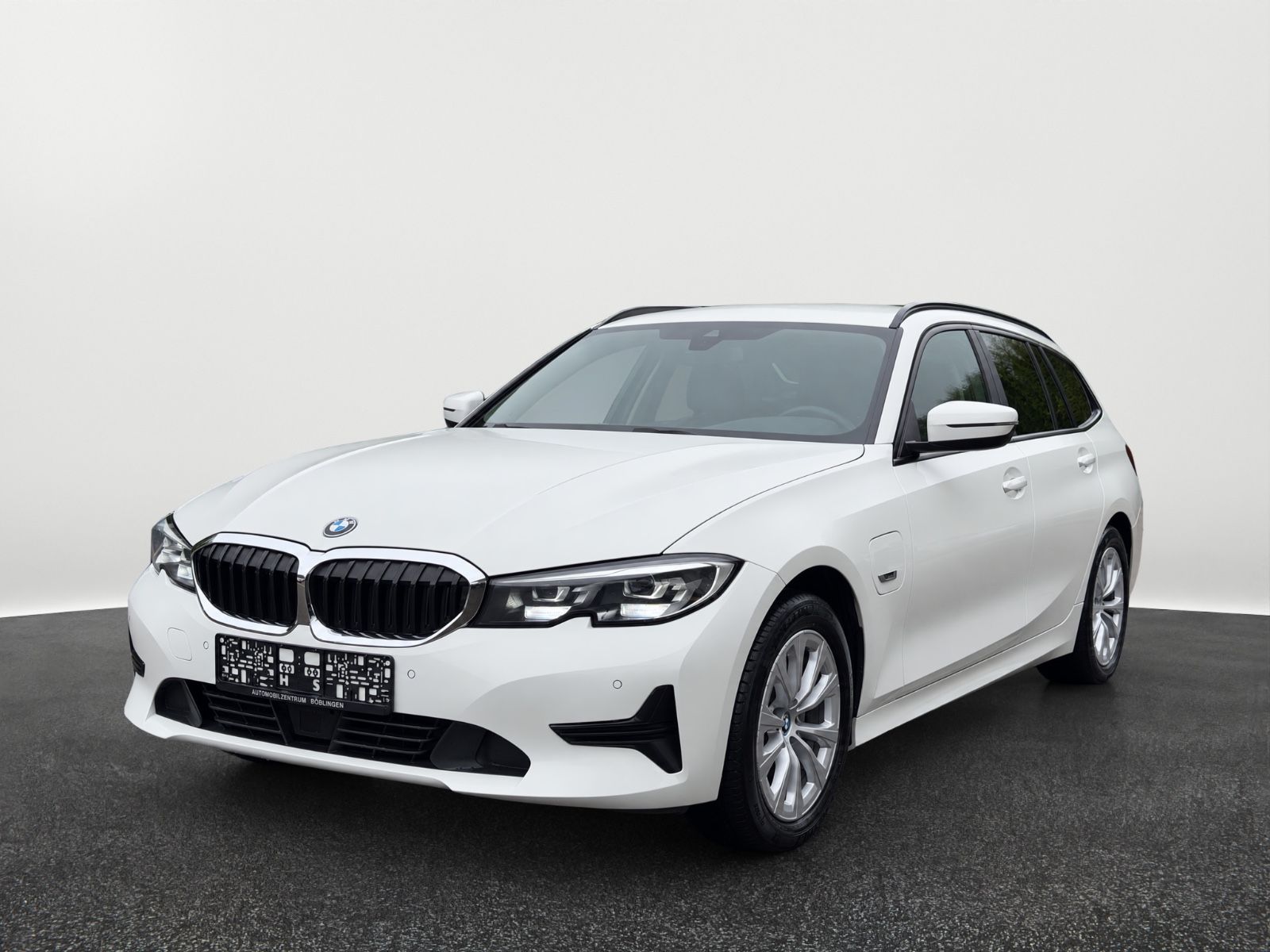 BMW 320e Touring Advantage*CARPLAY*ACC*LED*WINTER*