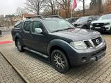 Nissan Navara Pickup 3.0 V6 Double Cab Hardtop 4X4 - Nissan Navara: 3.0