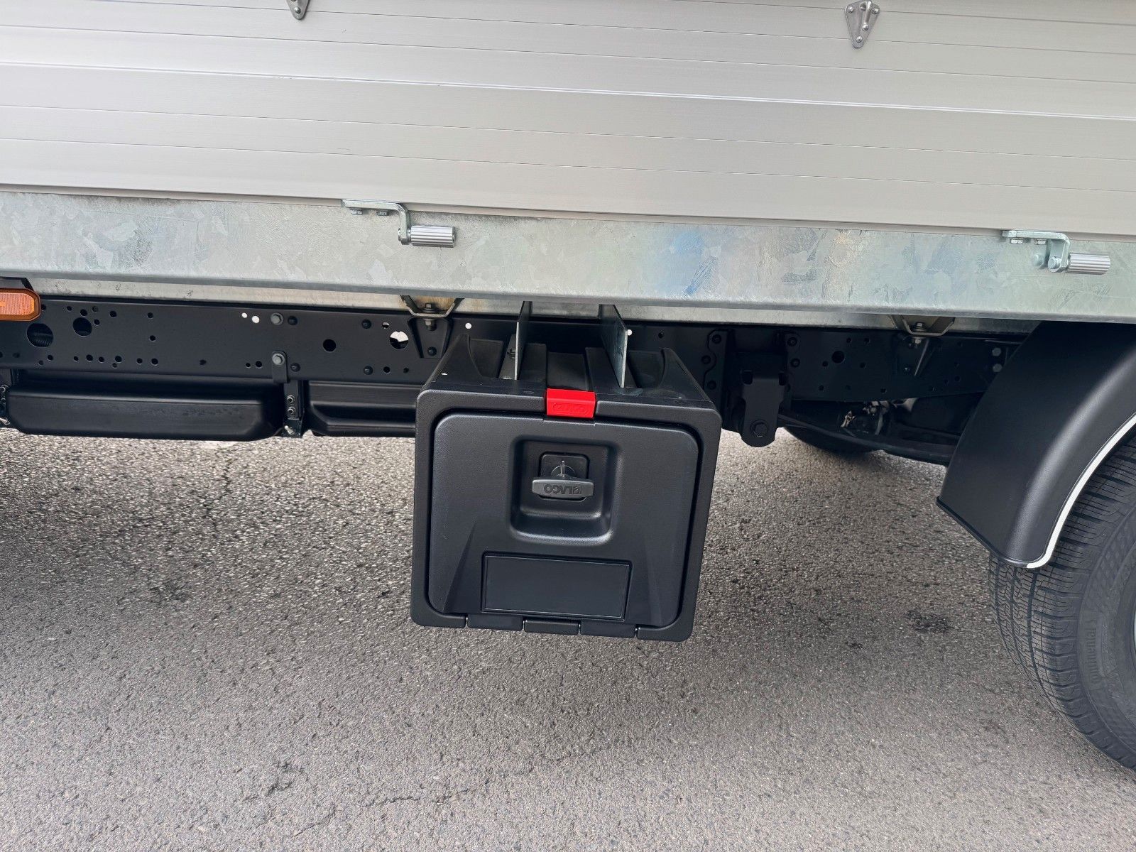 Fahrzeugabbildung Iveco Daily 35S14 A8*L4.260mm*Automatik*Kamera*