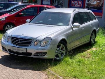 Mercedes E 220 - 2