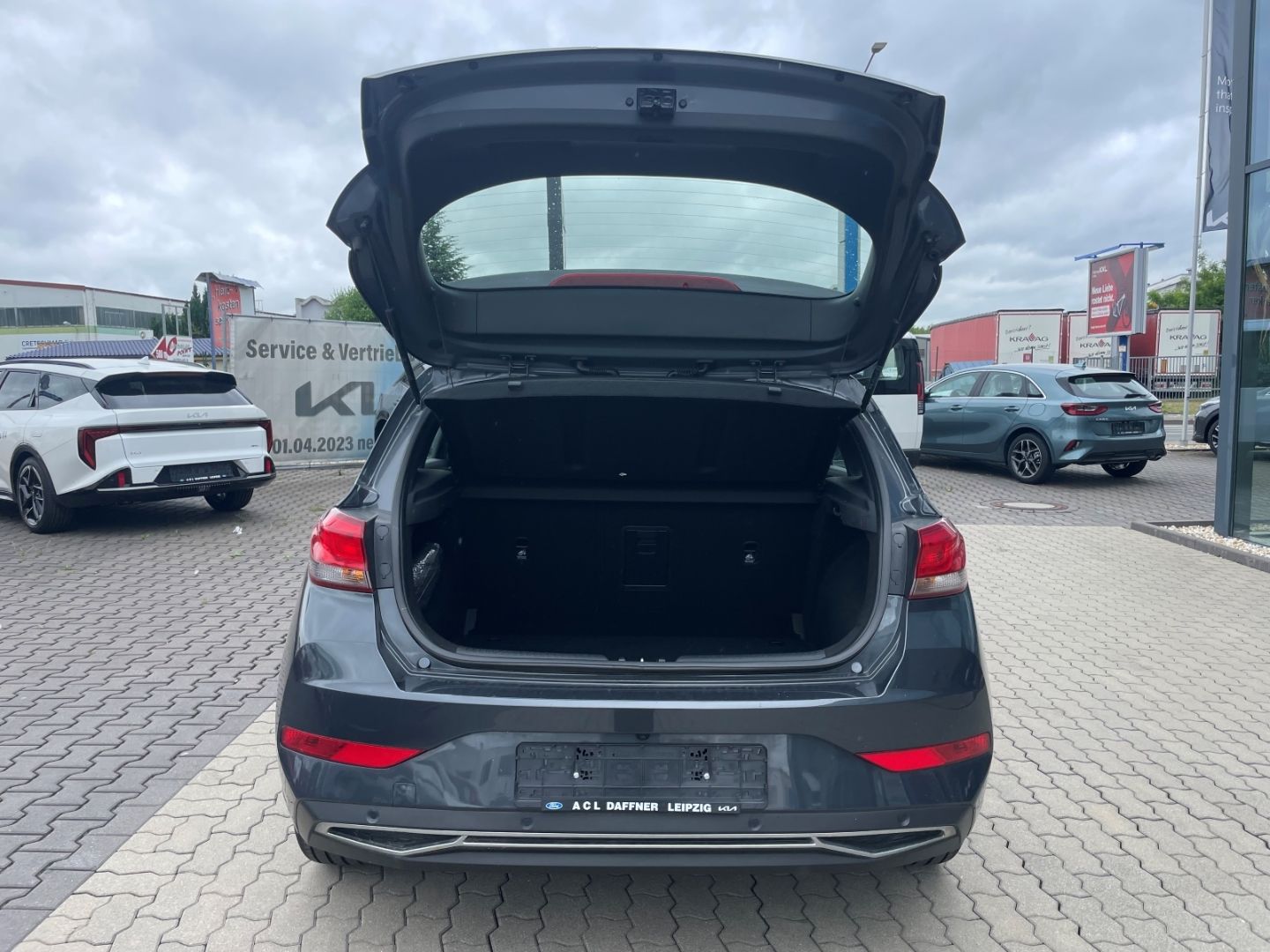 Fahrzeugabbildung Hyundai i30 Trend Mild-Hybrid DAB Kamera SpurhalteAss
