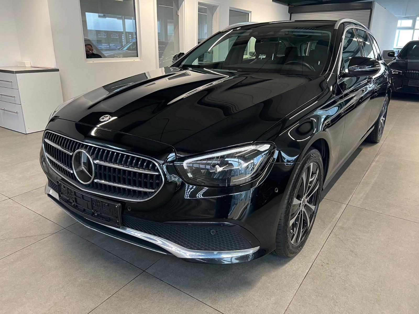 Mercedes-Benz E 300de T Model