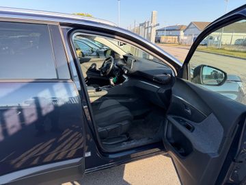 Peugeot 5008 - 10