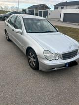 Mercedes-Benz Mercedes C Klasse 200 Kompressor - gebrauchte Mercedes-Benz E 200 aus dem Jahr 2002