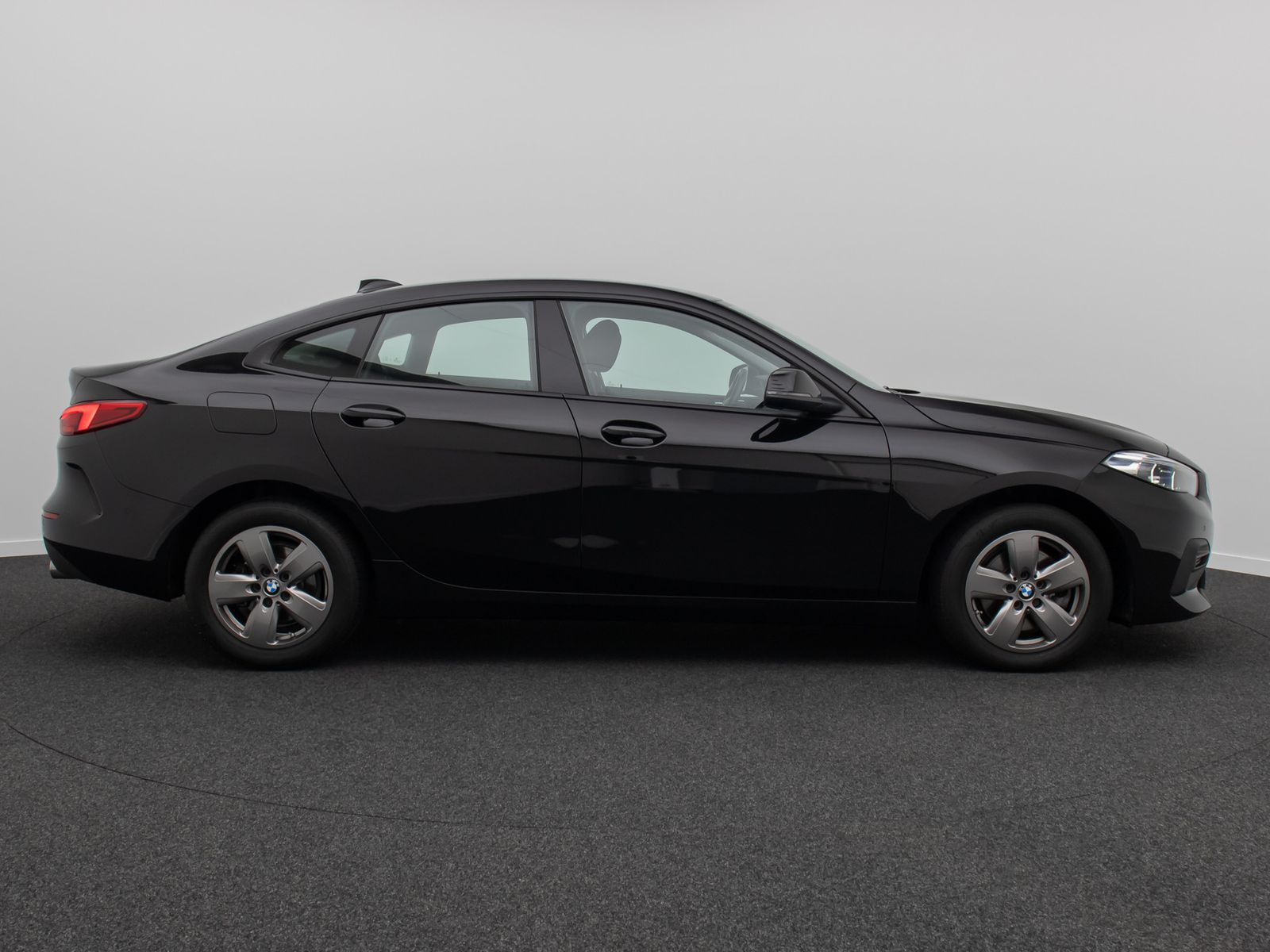 Fahrzeugabbildung BMW 218 Gran Coupé GeschwindigReg PDC DAB CockpitPr