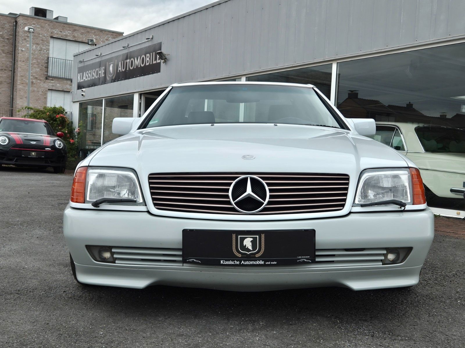 Fahrzeugabbildung Mercedes-Benz SL 500/Originale km/Sammlerzustand/OZ Futura 17"