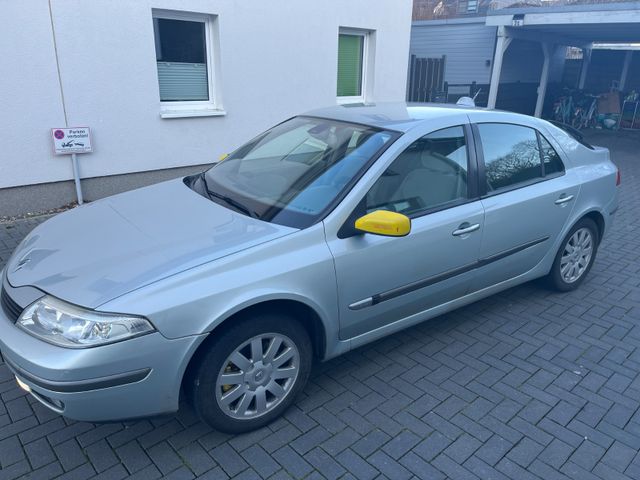 Renault Laguna Authentique 1.8 16V