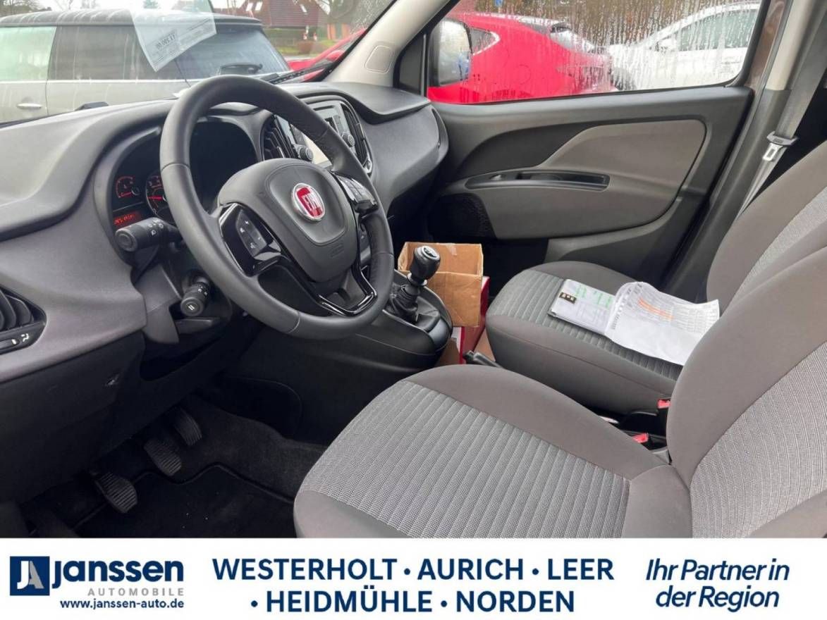 Fahrzeugabbildung Fiat Doblo Natural Power Lounge