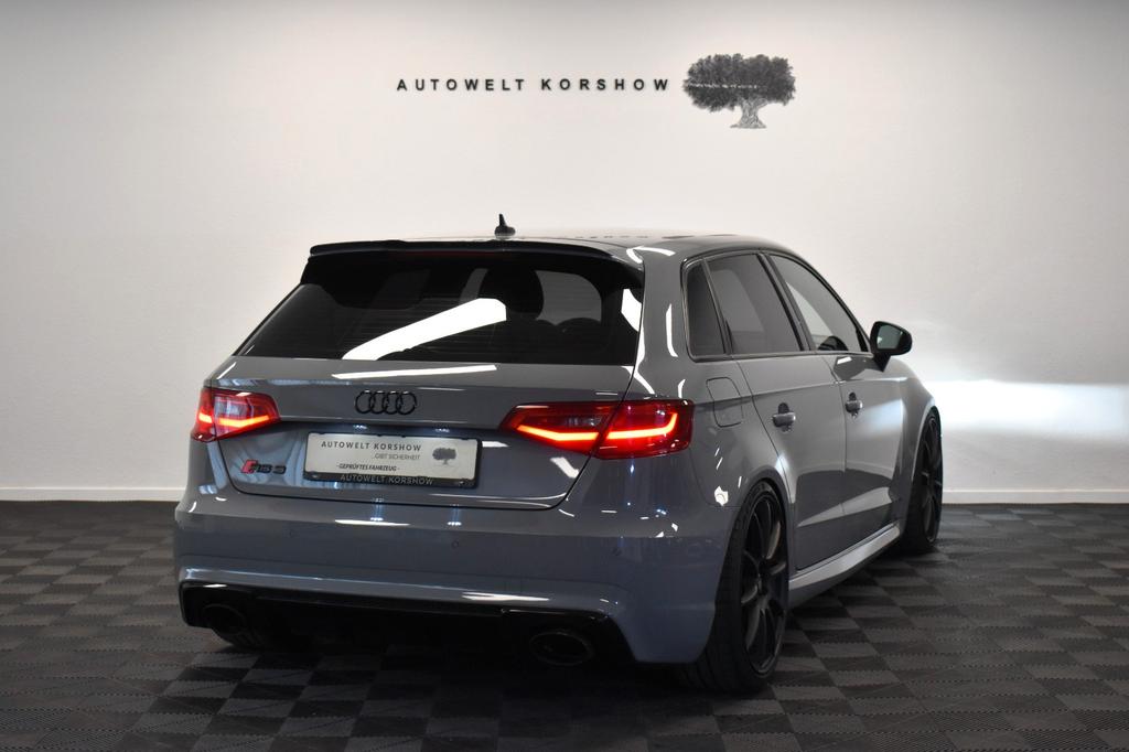 Audi RS3