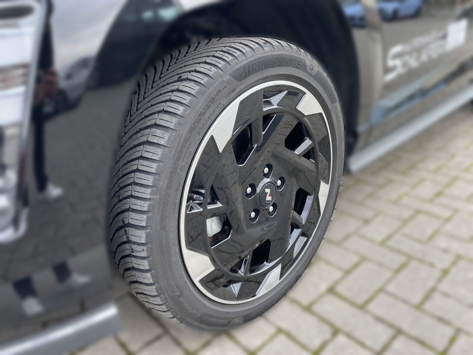 Fahrzeugabbildung Hyundai KONA N Line Elektro 65,4 kWh el.HK