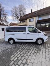Ford Transit Custom - Ford: Firmenfahrzeug