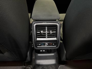 Fahrzeugverkauf 27 Skoda Kodiaq 2.0 TDI 142 kW 4x4 Sportline 7-Sitze AHK