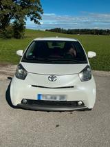 Toyota iQ; 98PS, Garagenwagen - Toyota IQ: Automatik