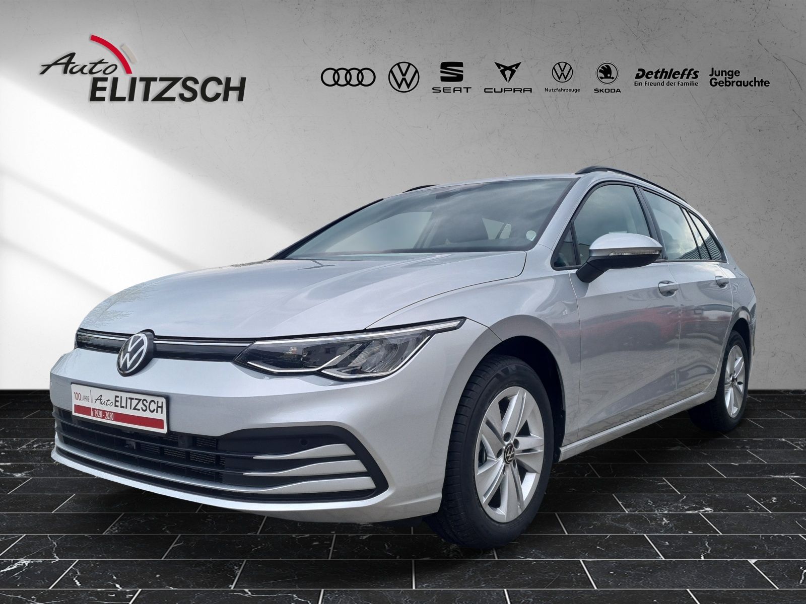 Fahrzeugabbildung Volkswagen Golf VIII Variant TSI LED Navi Climatronic AID A