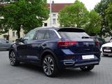 Volkswagen T-Roc 1.5 TSI R-Line LED Navi Sitzheizung AHK - gebrauchte SUV & Geländewagen