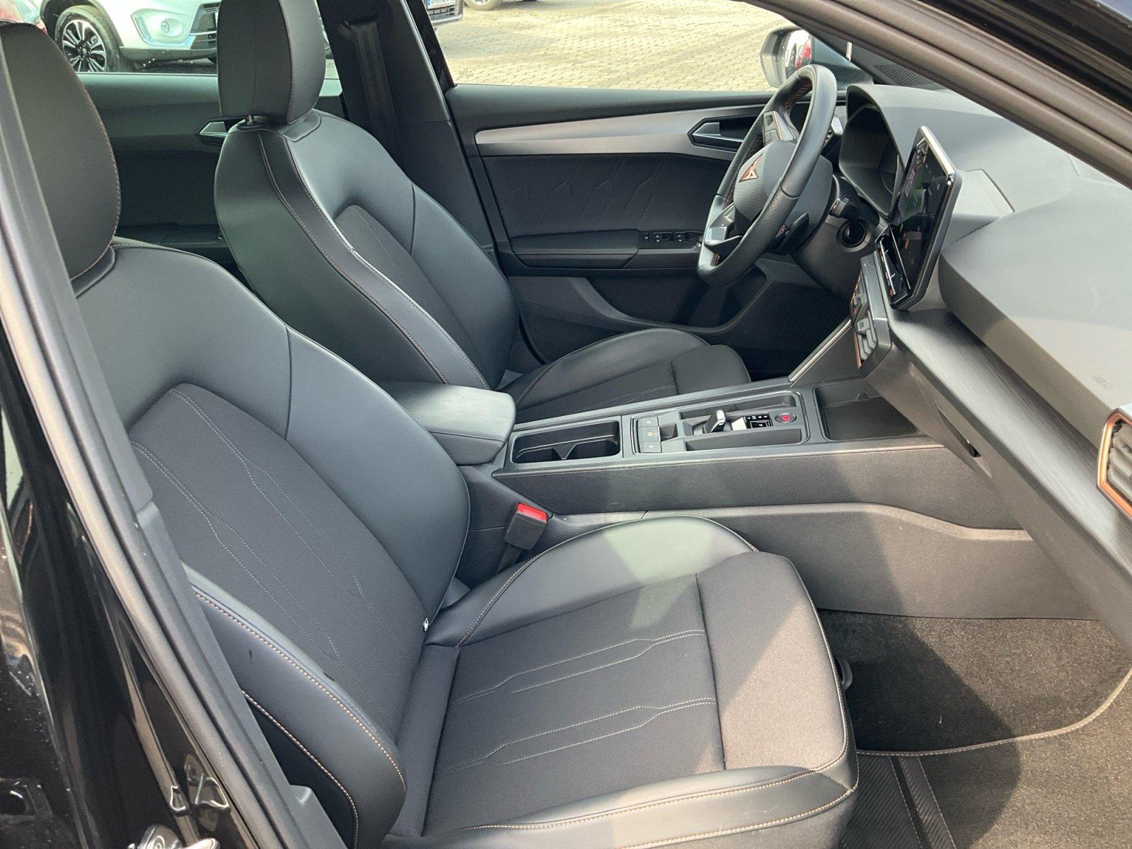 Cupra Leon Sportstourer 1.5 eTSI DSG NAVI LED ACC