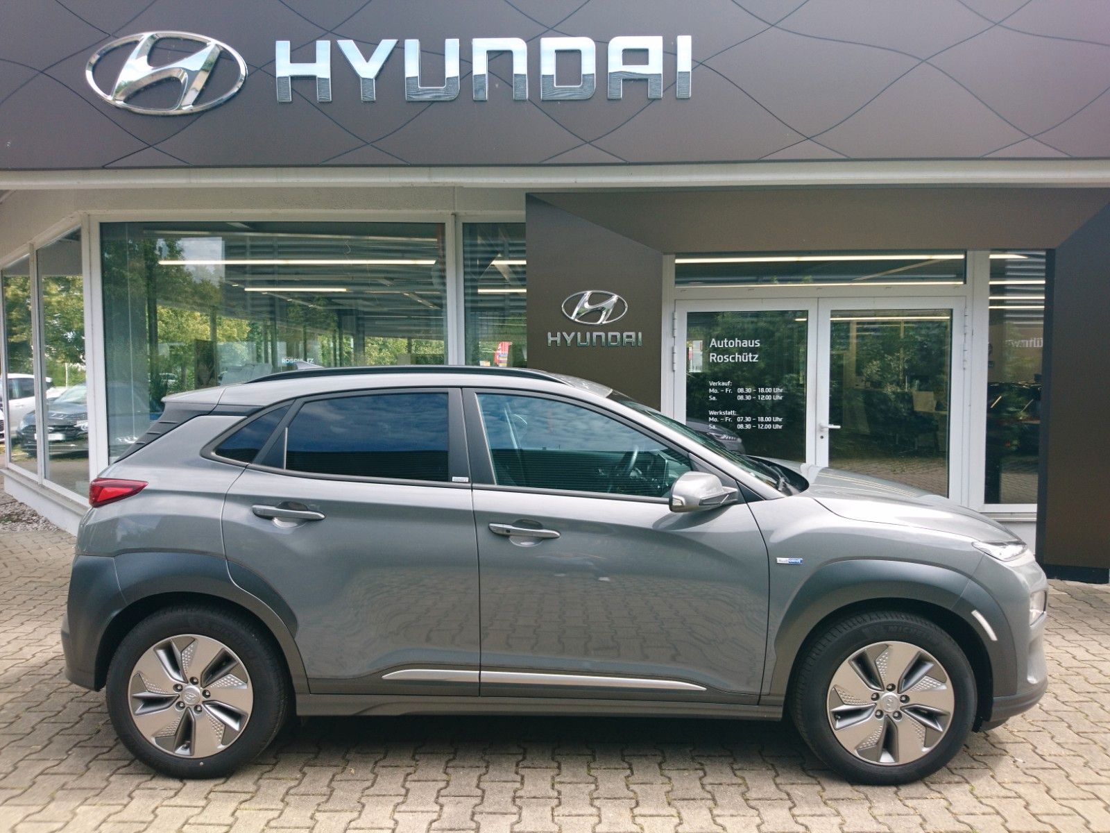 Fahrzeugabbildung Hyundai KONA EV Advantage NAVI SHZ BlueLink