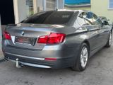 BMW 530 Baureihe 5 Lim. 530 d xDrive - BMW 530 aus 2011: 530d
