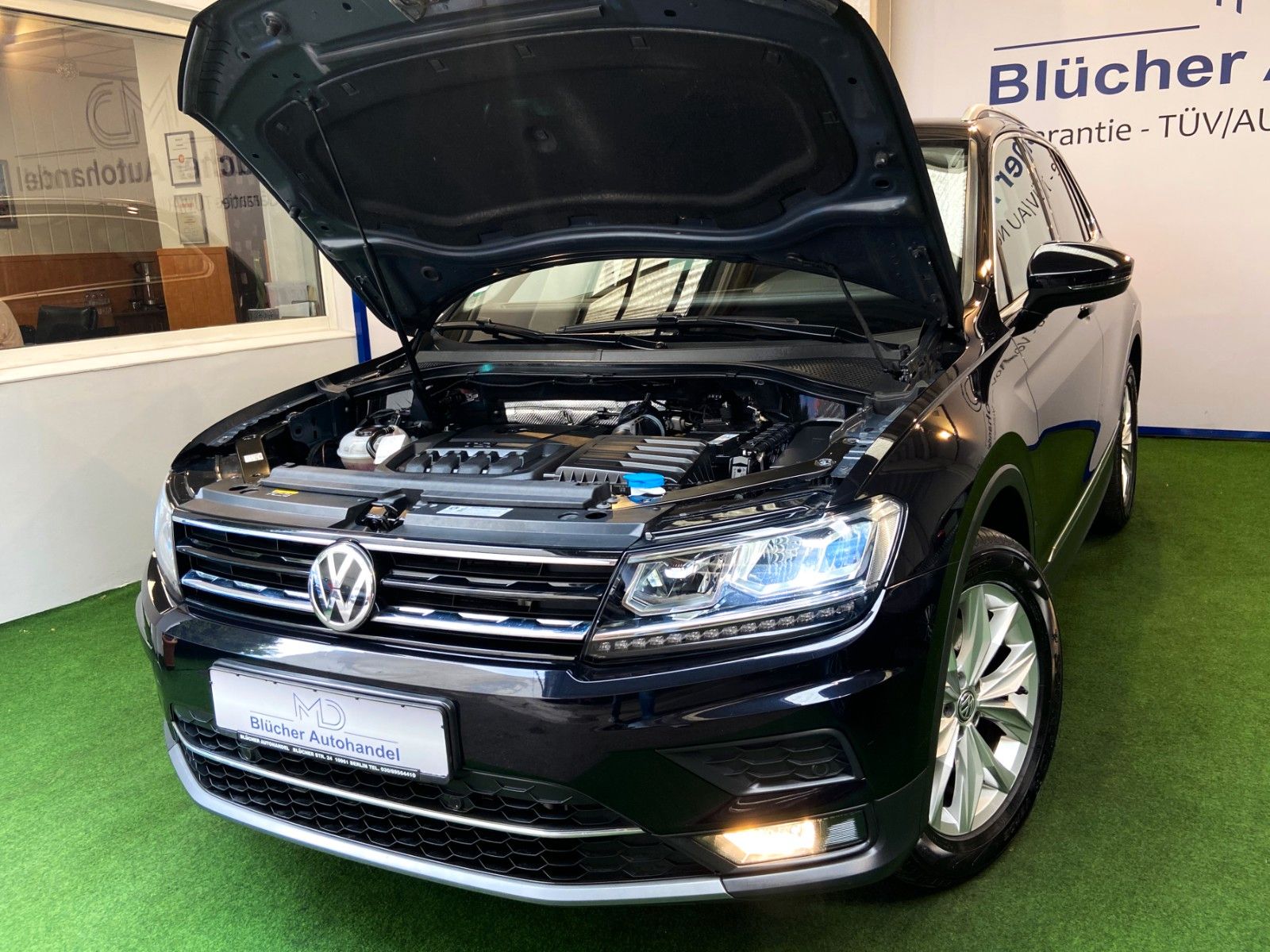 Volkswagen Tiguan Highline BMT 4 4Motion Automatik LED Navi foto 7
