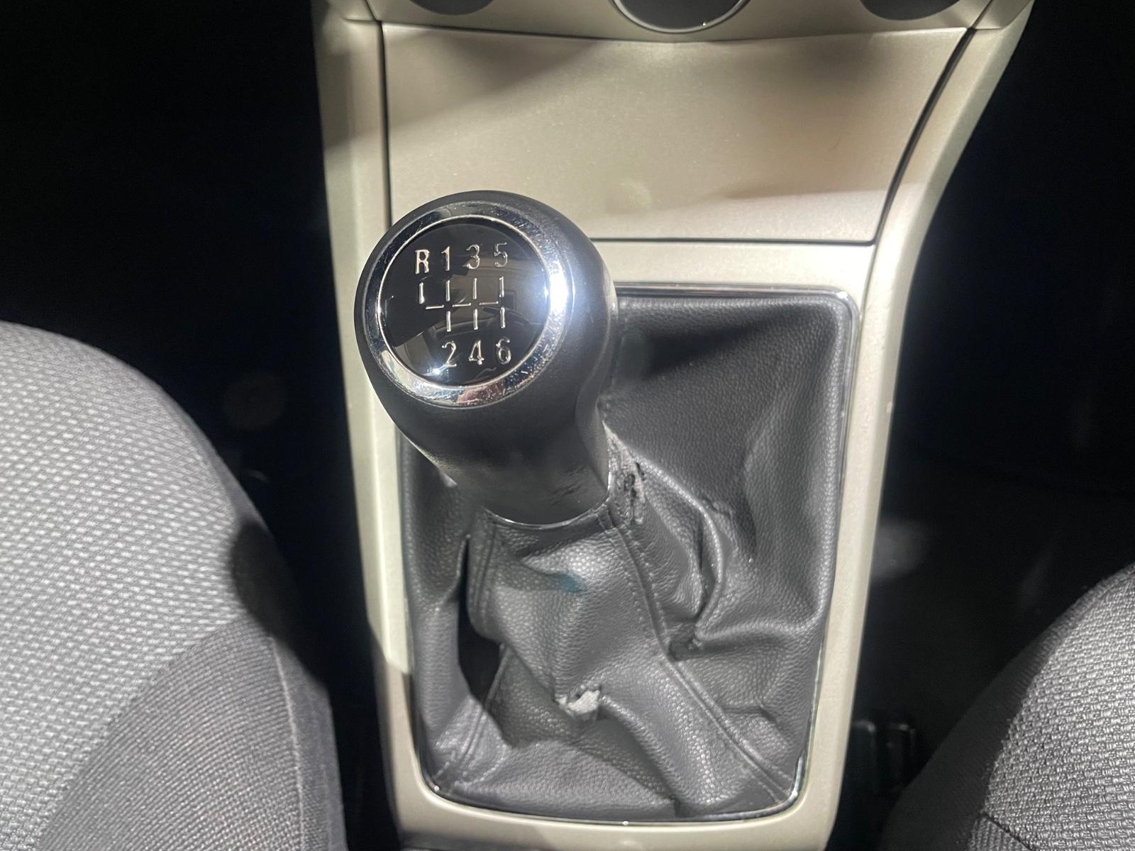 Opel Astra 2007 — photo 16