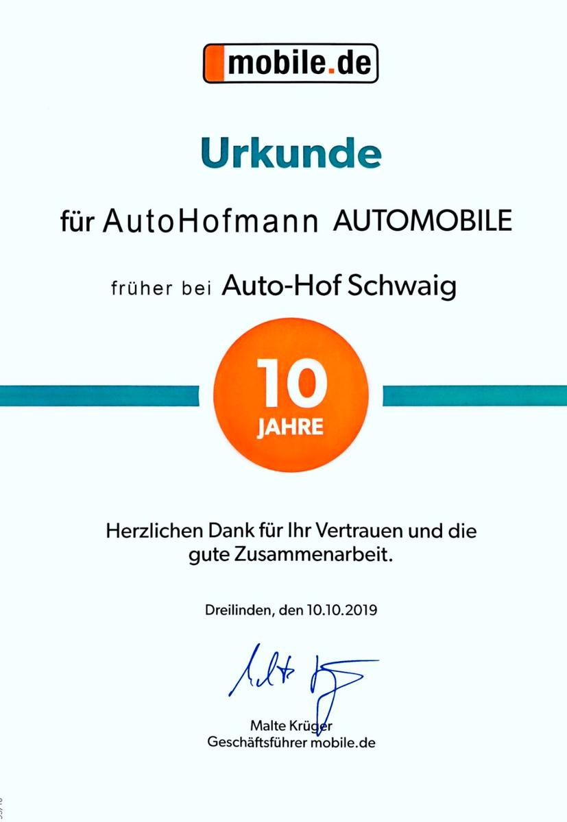 BMW 318 2011 — photo 40