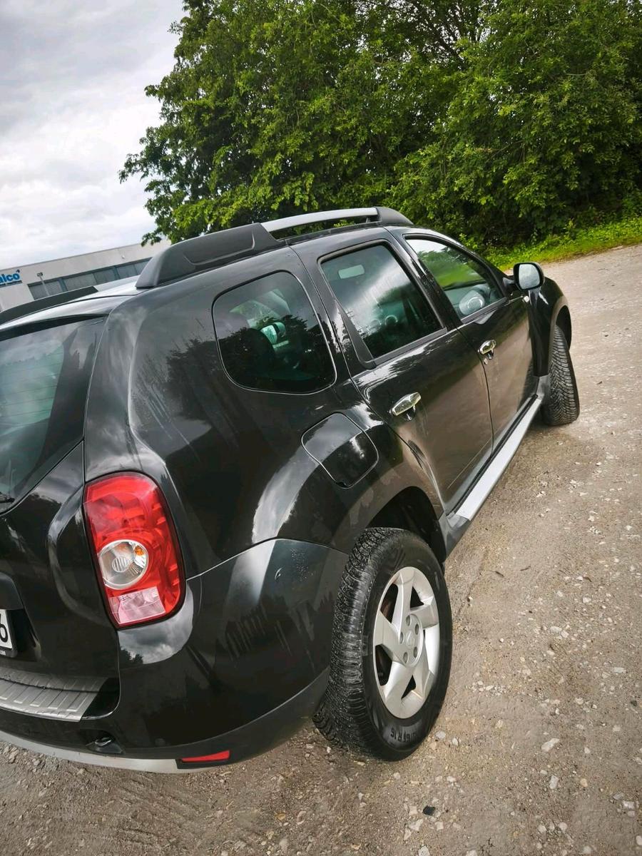Dacia Duster 2011 — photo 14