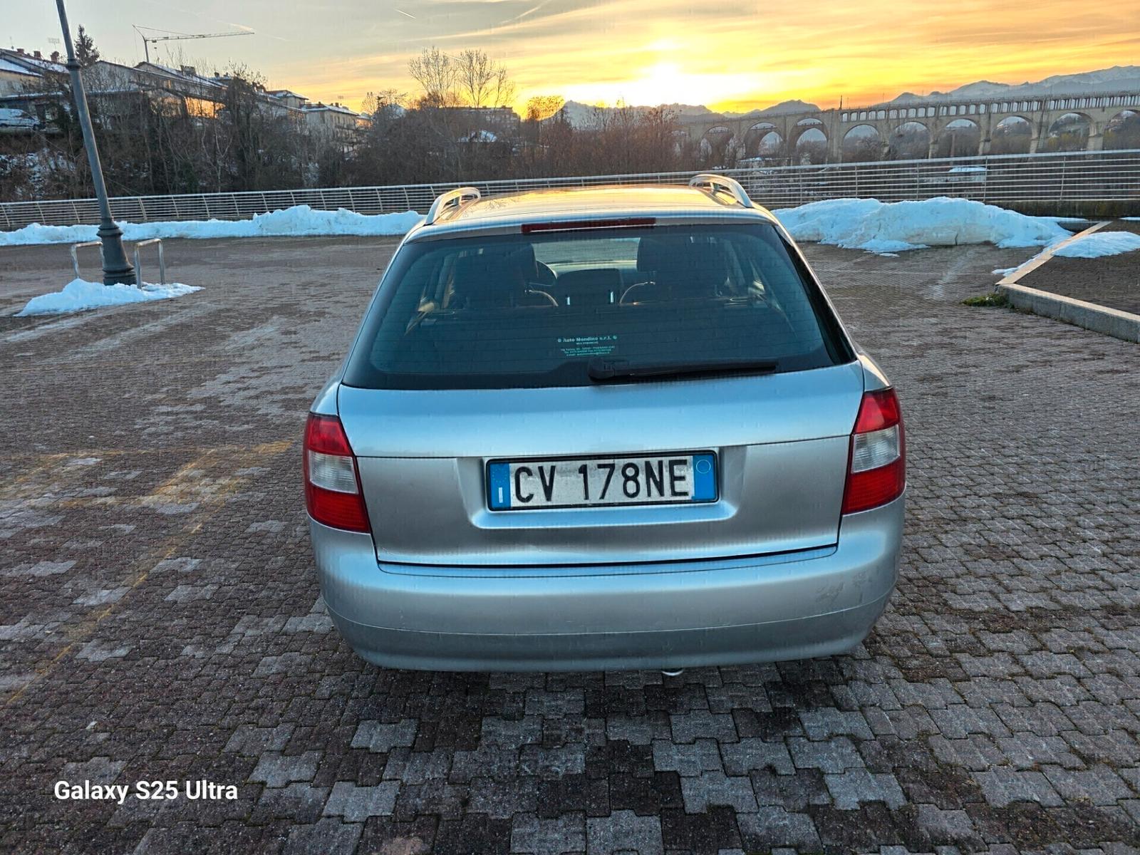 Audi A4 2005 — photo 7