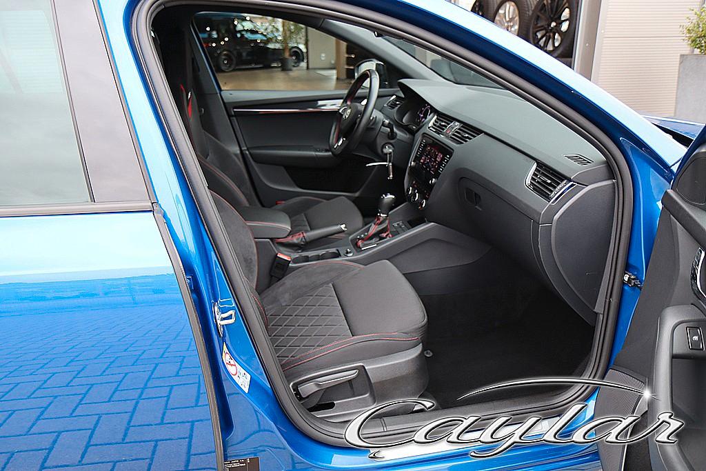 Skoda OCTAVIA COMBI RS 245 DSG LED AHK GARANTIE 18"