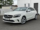 Mercedes-Benz A 180 d BlueEfficiency *URBAN*PANO*KAMERA*LED* - Mercedes-Benz A 180 mit Diesel-Antrieb: Navigationssystem