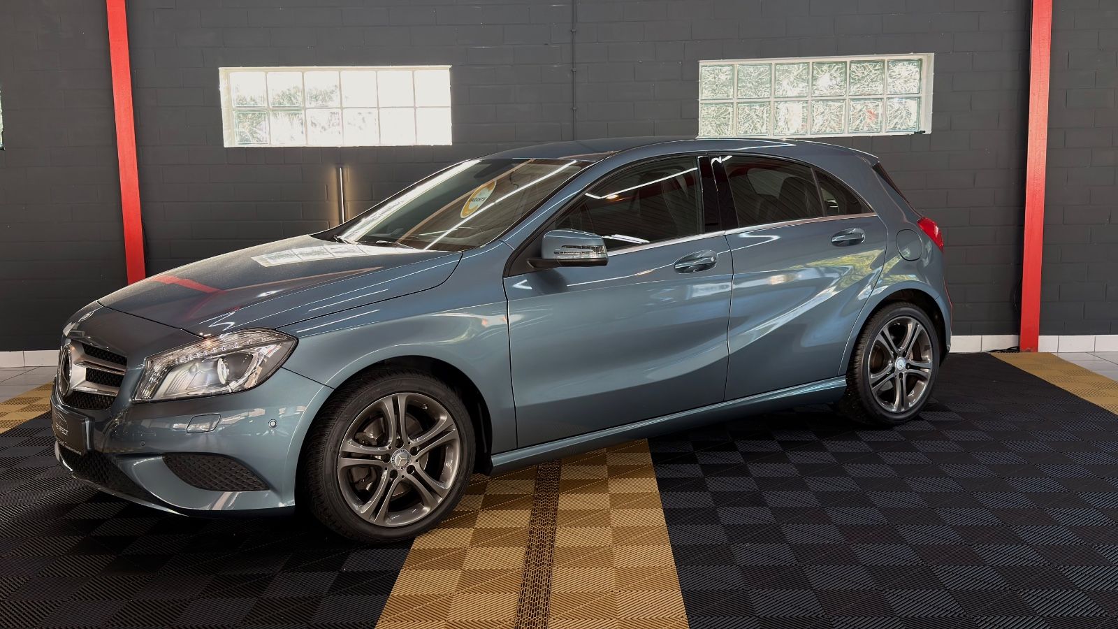 MERCEDES-BENZ A 180 A 180 Urban Kamara|LED|Xenon|Automatik Vorschau 3
