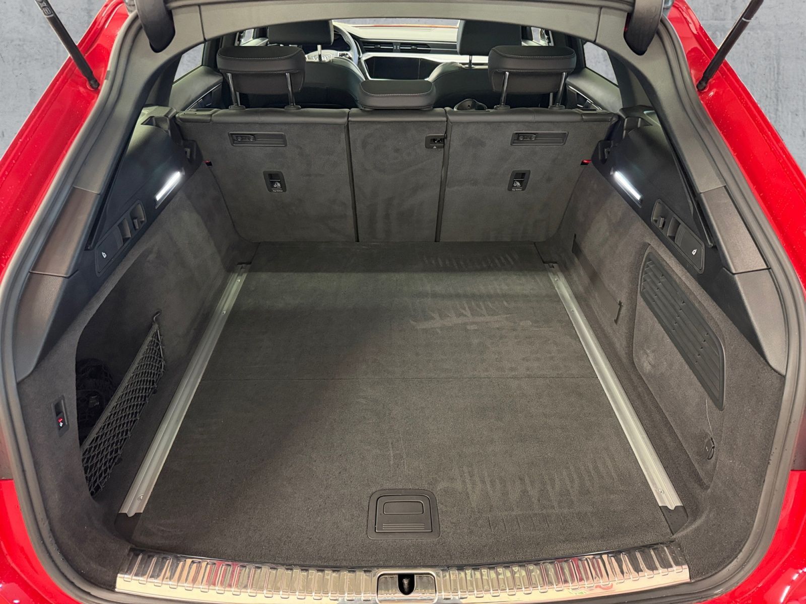 Audi A6 - Bild 14