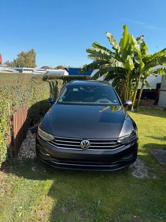 Image of Volkswagen Passat Variant