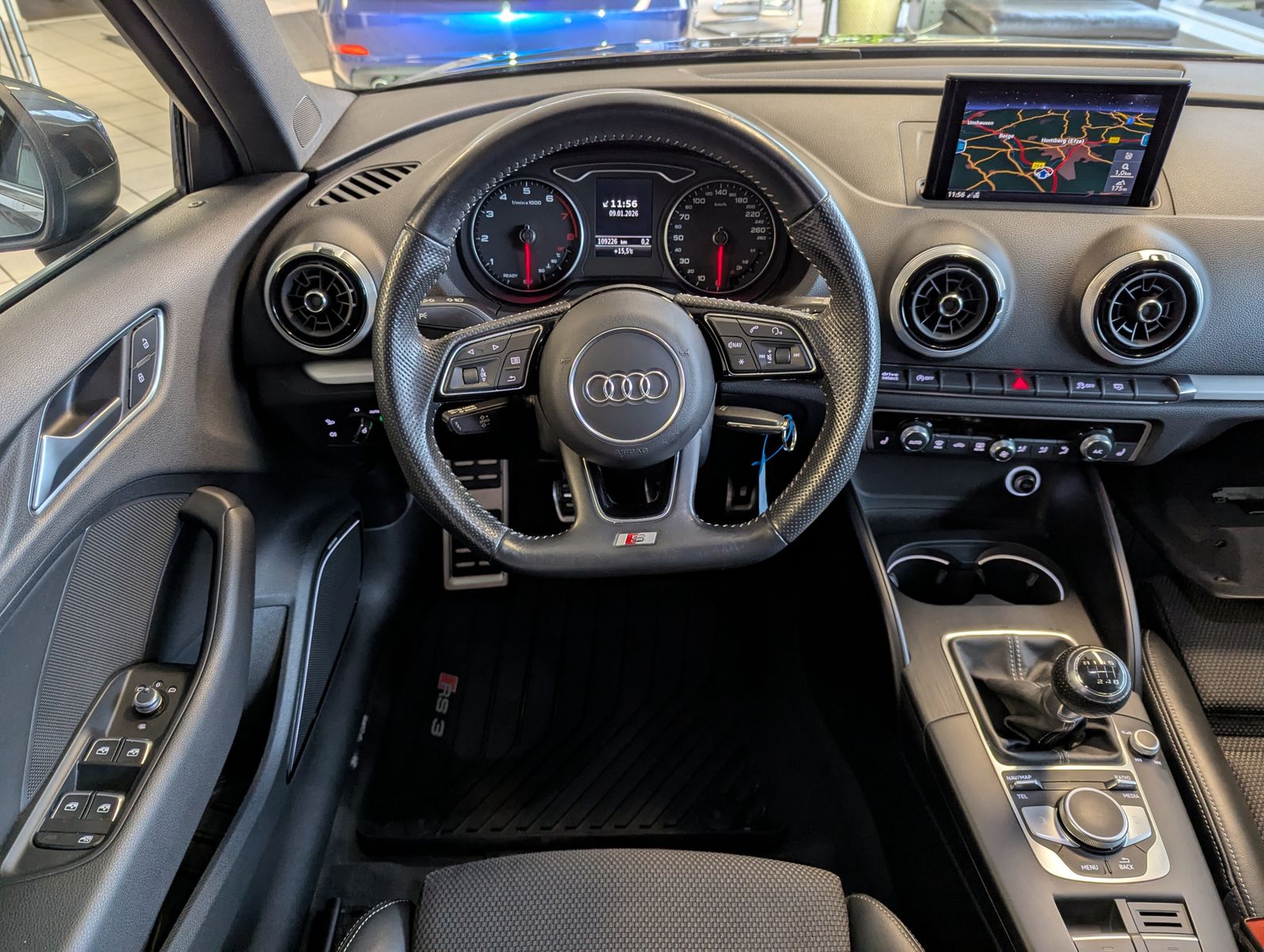 AUDI A3 1.5 TSI 3x S-Line Matrix-LED Bang & Olufsen - Image 17