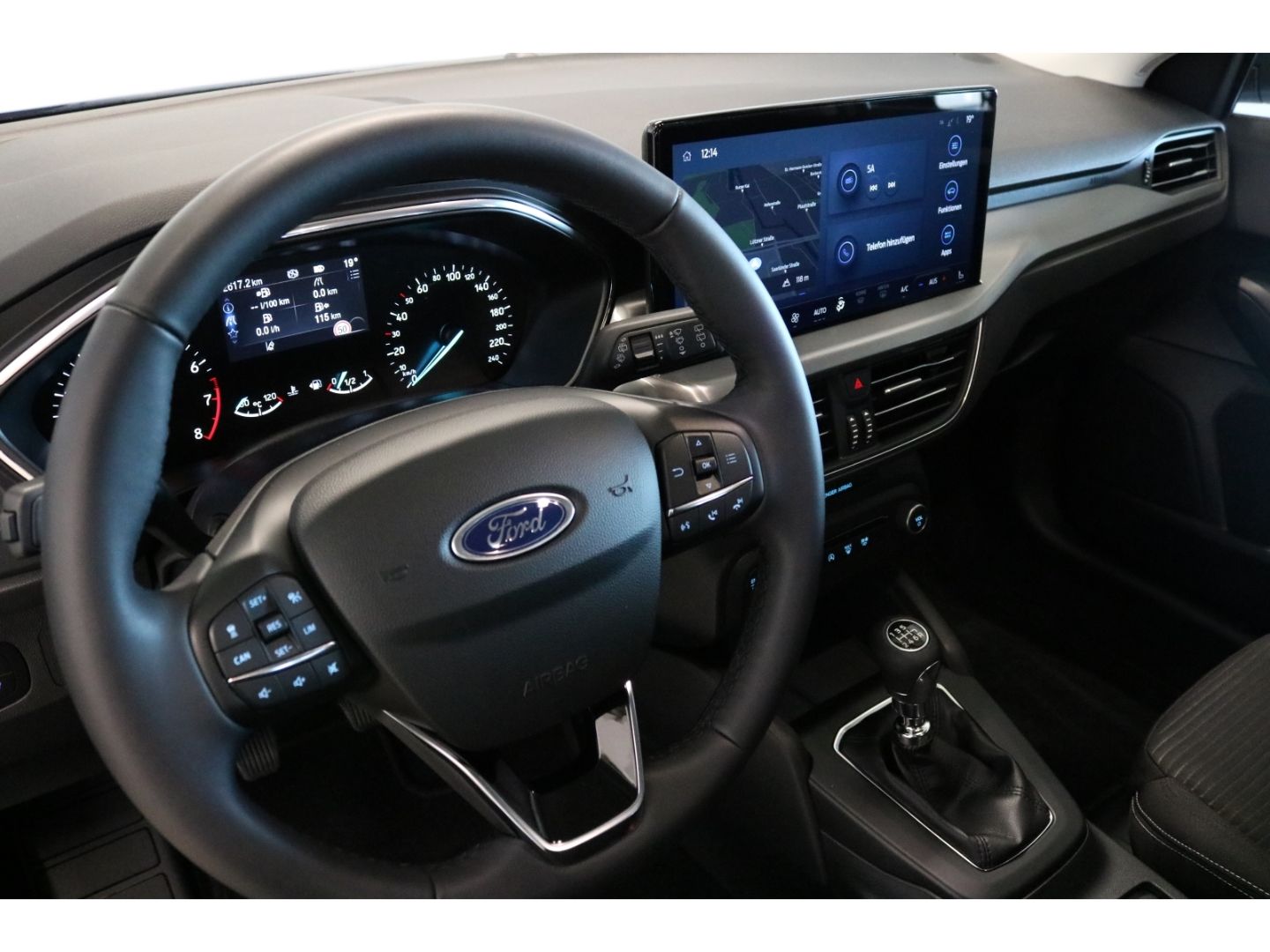 Fahrzeugabbildung Ford Focus Turnier Titanium Tempomat SpurhalteASS LED