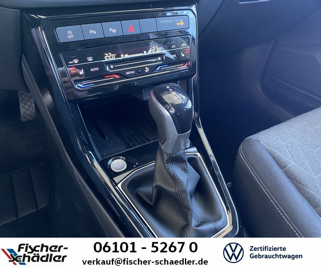 Volkswagen T-Cross Life 1.0TSI DSG IQLight R2D RearView foto 3