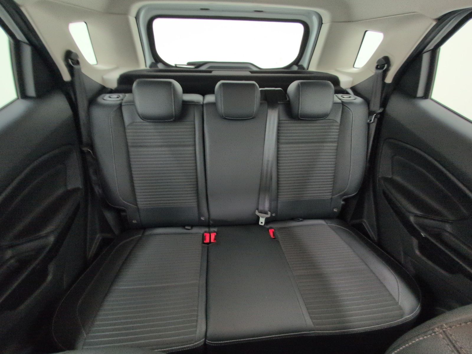 FORD EcoSport 1.0 EcoBoost Titanium Navi Allwetter – Bild 13