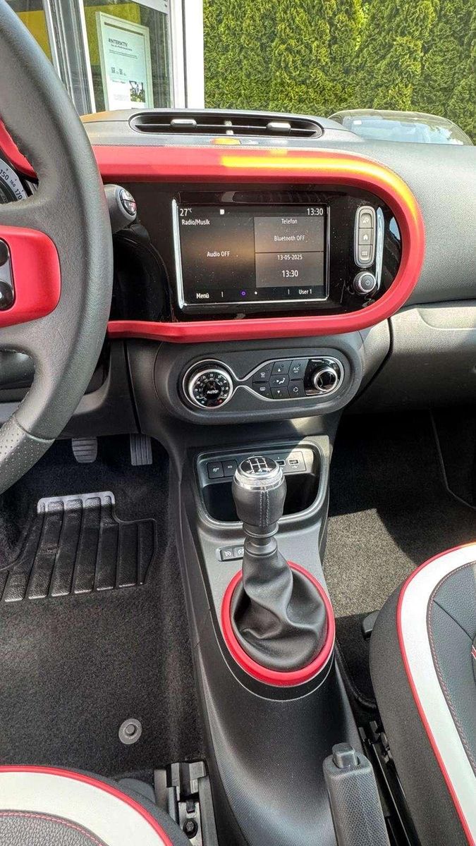Fahrzeugabbildung Renault Twingo Intens TCe 90