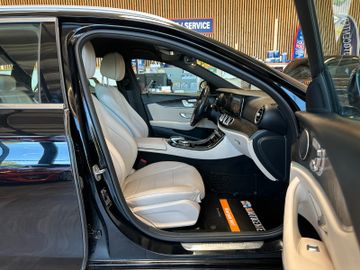 MYAUTOCENTER – Gebraucht- und Jahreswagen mit Werkstattservice in Pfaffenhofen Mercedes-Benz E 400 4Matic *TÜV*AHK*Standh*Avantgarde*