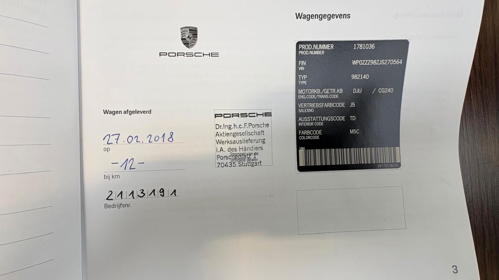 Fahrzeugabbildung Porsche Cayman 718 GTS  18 fach sitze/keramik