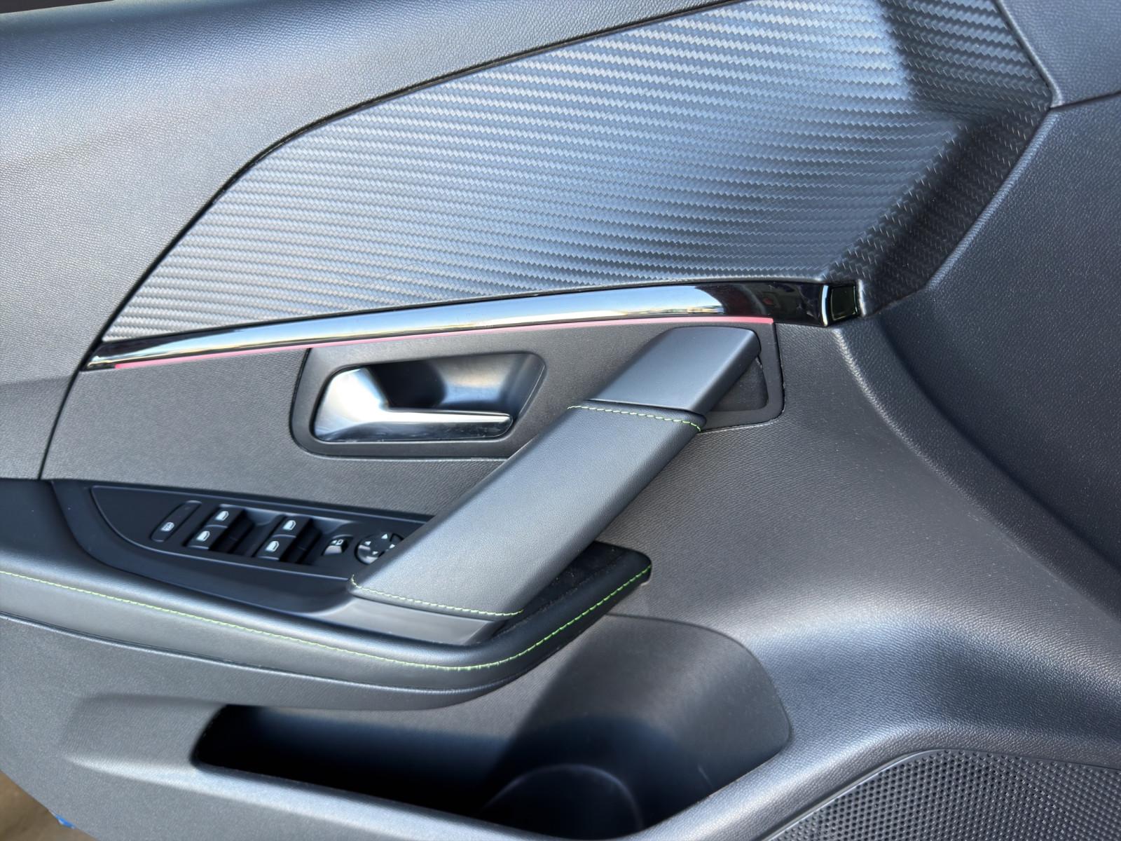 Peugeot 208 GT Navi*Shzg*LED*Ambiente*Pano, миниатюра 14