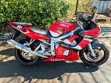 Yamaha YZF-R6 - YAMAHA 2001 R6