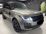 Land Rover Range Rover Vogue LED Kamera Pano Sitzbelüftung - gebrauchte Land Rover Range Rover aus dem Jahr 2019