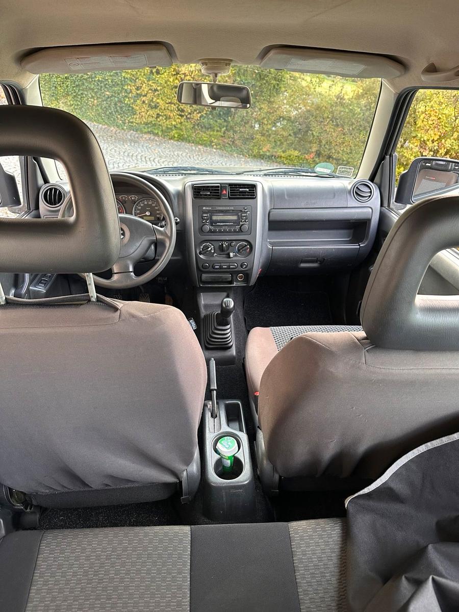 Suzuki Jimny 2006 — photo 11