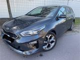 Kia Ceed 1.6 CRDi Eco DCT Spirit*DAB*Kamera*Keyless - Kia in Halle: Cee D