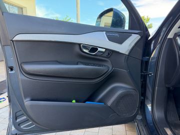 Volvo XC90 - 12