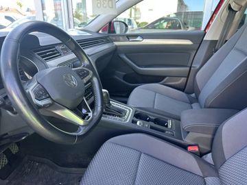Volkswagen Passat Variant - 8